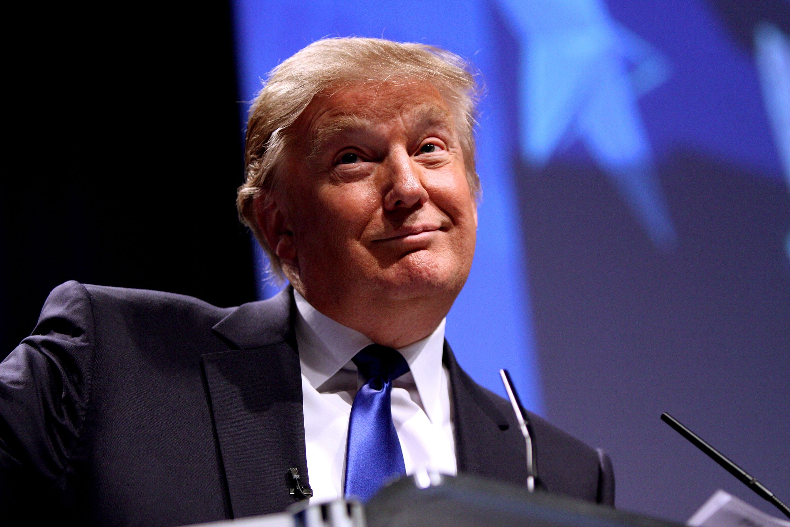 donald trump speaking at the CPAC 2011 conference