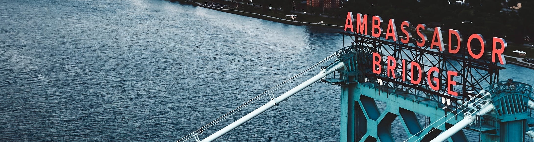 image of Ambassador Bridge between the US and Canada